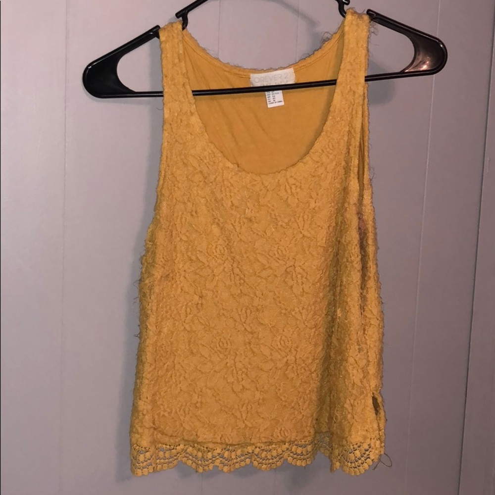 Forever 21 Lace Sleeveless Croptop